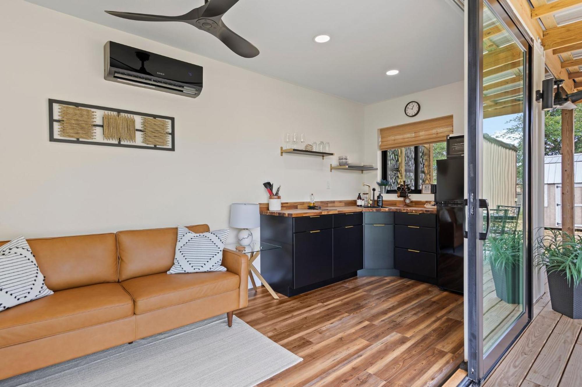 Glamtainer Apartment นาวาร์ ภายนอก รูปภาพ